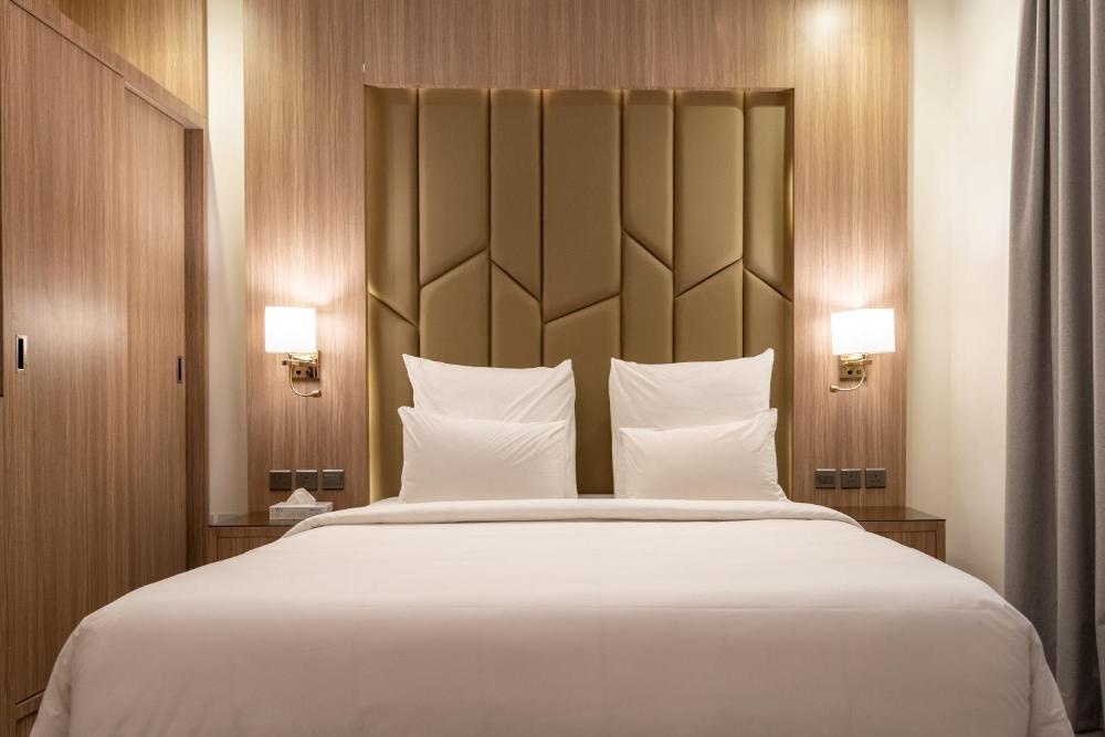 Room image 3